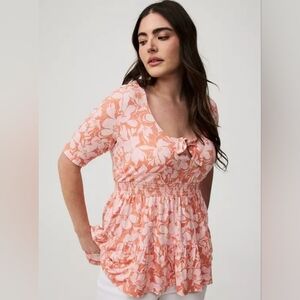 Torrid Tie Front Babydoll Top in "Baja Floral Camellia", Size 2X. NWT